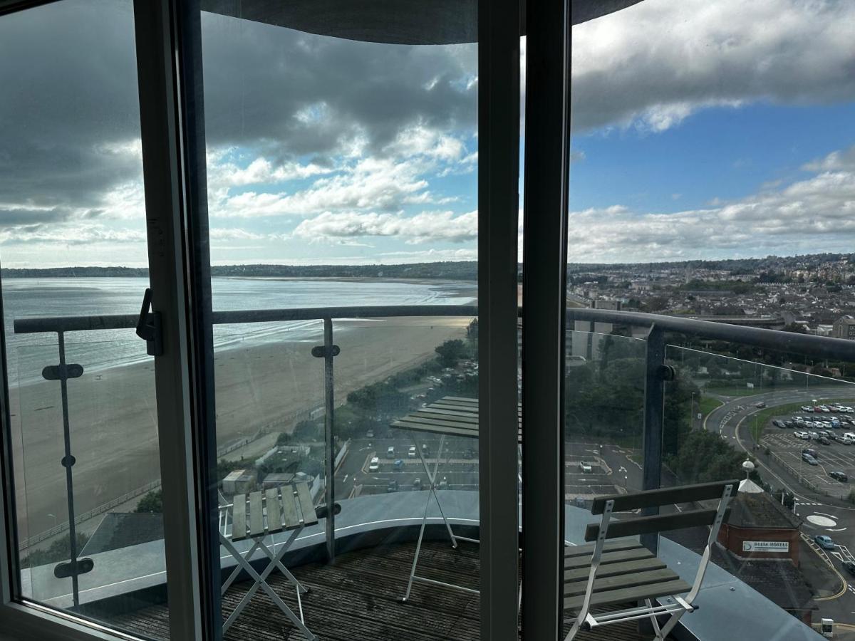 Stunning Ocean & City View Apt Swansea Exterior photo