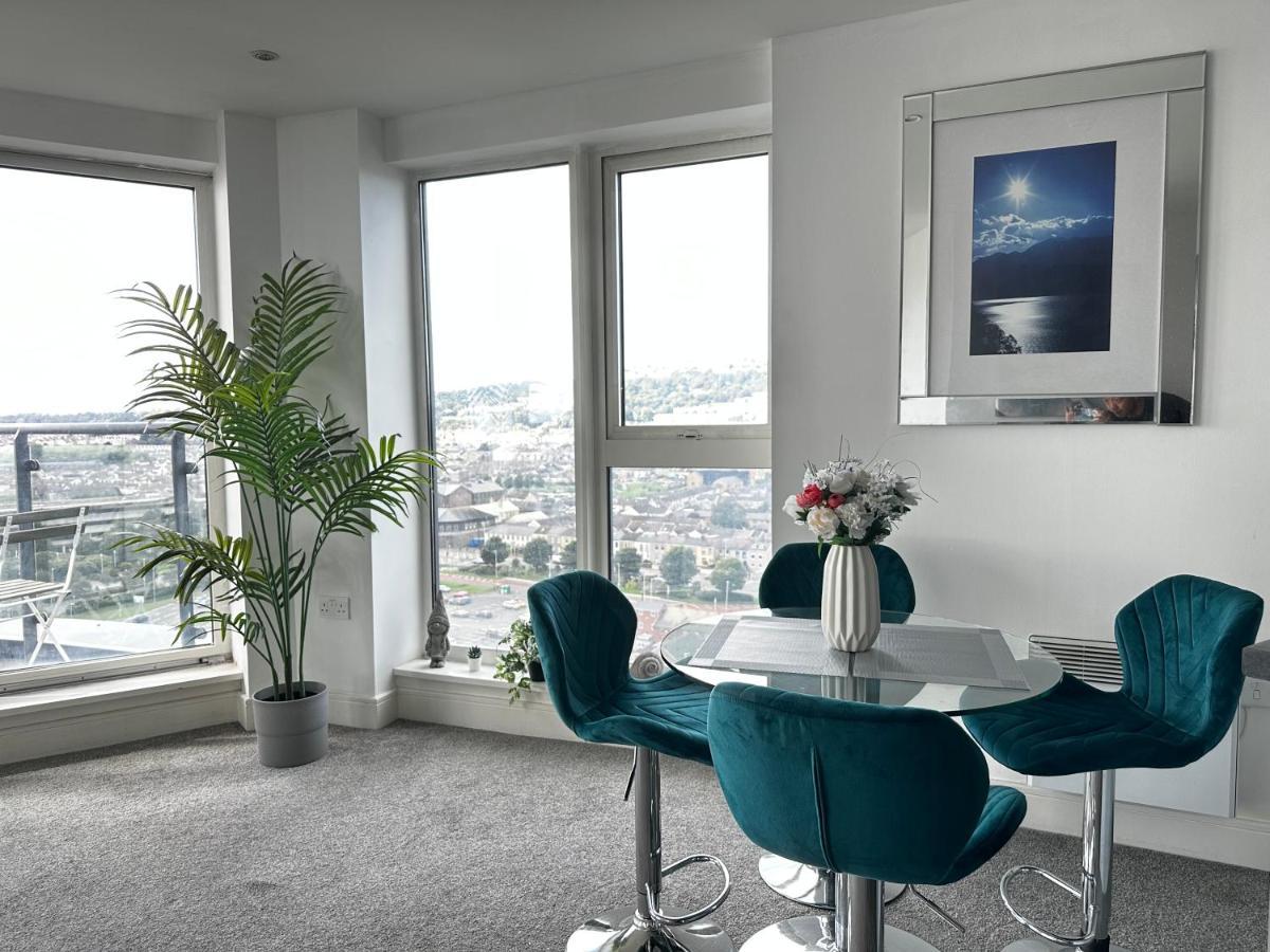 Stunning Ocean & City View Apt Swansea Exterior photo