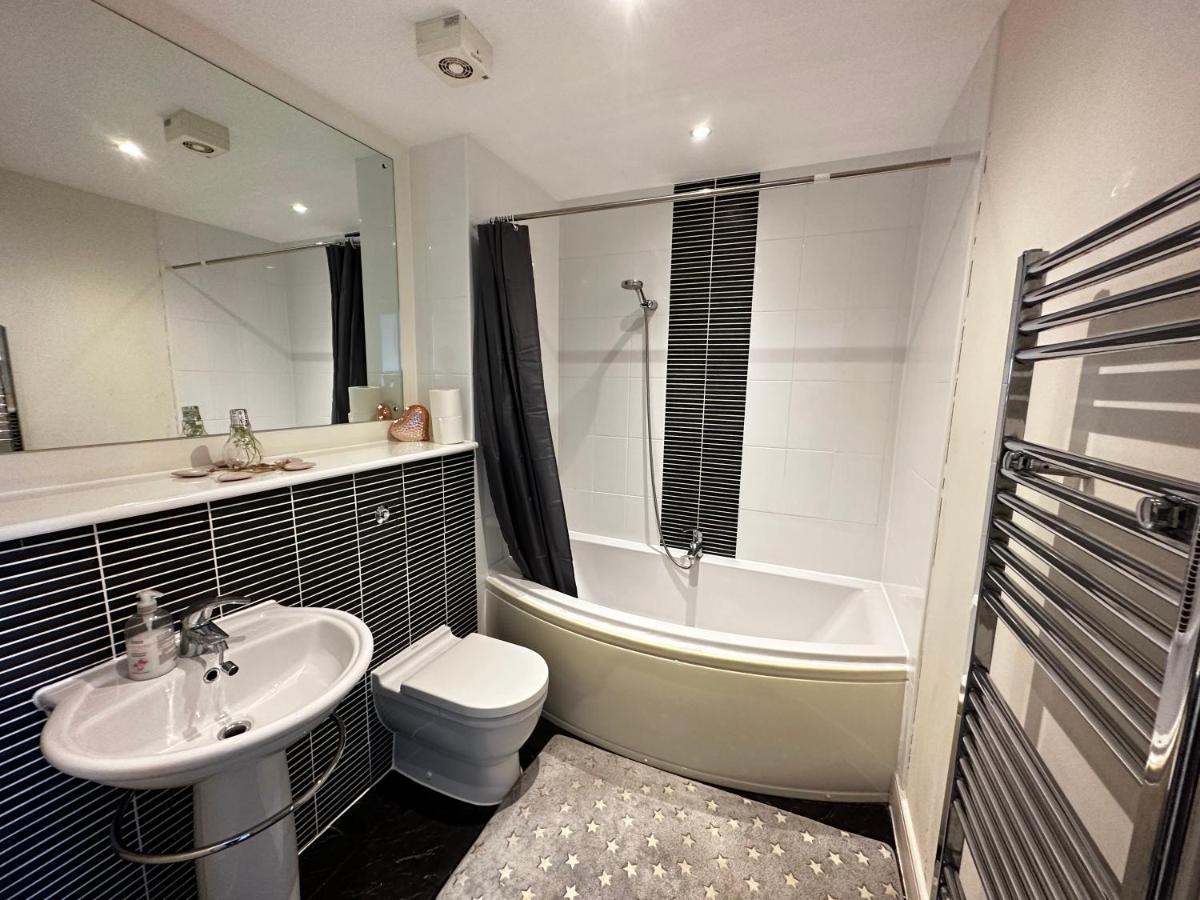 Stunning Ocean & City View Apt Swansea Exterior photo
